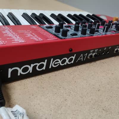Nord Lead A1 / Synthcloud Libraries and bag Bild 7