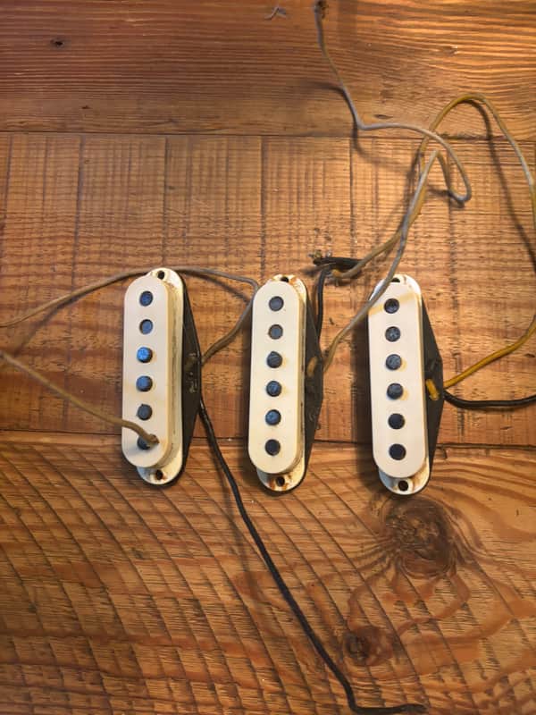 Fender CUSTOM SHOP Vintage Strat Pickup Set Early 90s - Aged White image 1