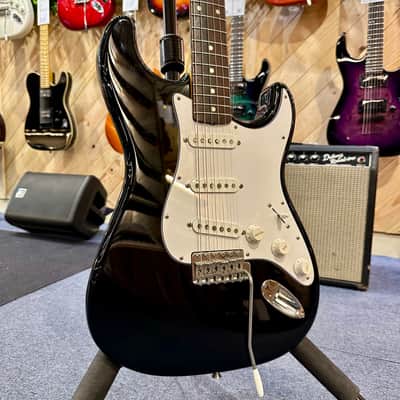 Fender Stratocaster Japan RI ’62 image 3