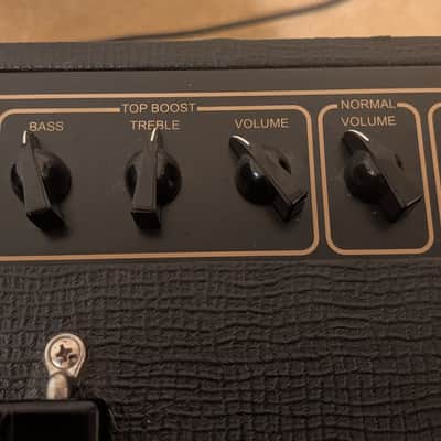 CLEAN !!! Vox AC15C1 Custom 2-Channel 15-Watt 1x12" Guitar Combo 2010 - Present - Black image 4