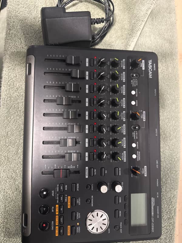 TASCAM DP-03SD 8-track Digital Portastudio 2017 - Present - Black image 1