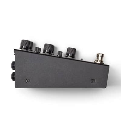 Gamechanger Audio AUTO DELAY Pitch and Dynamics Responsive Delay Pedal image 10