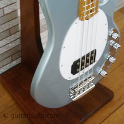 Sterling StingRay Ray34 - Firemist Silver image 9