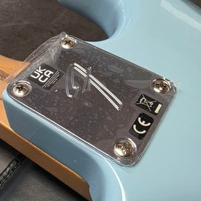 Fender Player Stratocaster Special Edition BRAND NEW FSR Sonic Blue with Roasted Maple Neck MIM Mexico Special Edition Run Strat Electric Guitar image 6