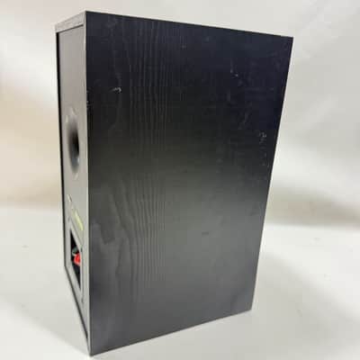 ONE Klipsch Reference R-51M Bookshelf Speakers image 9