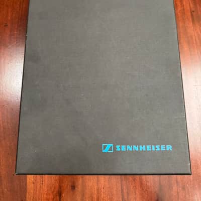 Sennheiser HD600 Open-Back Headphones Marble Grey w/ Box image 3