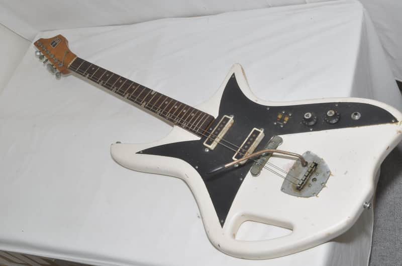 GUYATONE LG-160T Electric Guitar Ref No 6661 image 1
