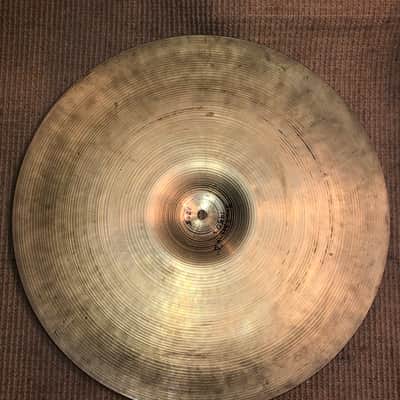 Zildjian Avedis 1950’s 18” small stamp Crash Cymbal image 4