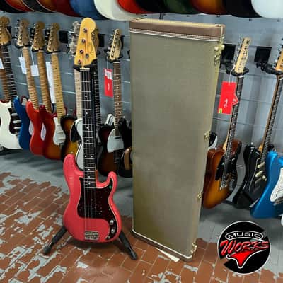 Fender   Custom Shop Pino Palladino Precision Bass Fiesta Red Over Desert Sand Relic 2022 image 10