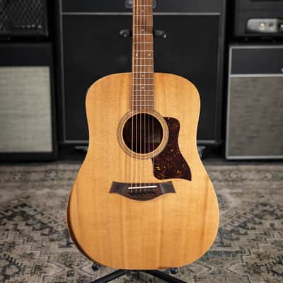 Taylor Academy 10e Dreadnought Acoustic/Electric Guitar with Gig Bag image 3
