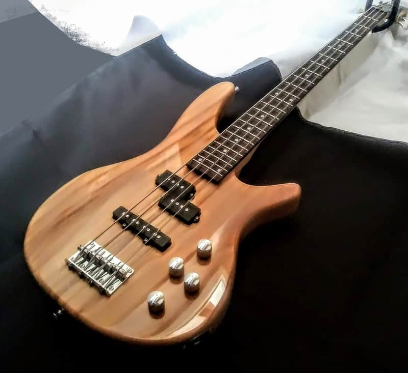 🎸+AMP! Unmarked "EyeBuzz" S Style Electric Bass Guitar +Rosewood Fretboard +Cable!🎸 image 1