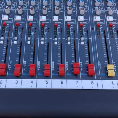 Allen & Heath GL4000 8-Group VCA 40-Channel Mixing Console image 15