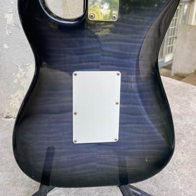 Japan built Fender "Squier Series" Floyd Rose Standard Stratocaster with Rosewood Fretboard 1992 - 1996 - Blue Foto Flame image 18
