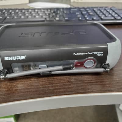 Shure PGX4 L5 Wireless Receiver, L5 644 - 662 MHz image 1