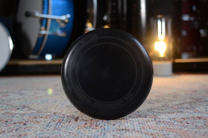 The Billy Hyde Natural Rebound 8" Practice Drum Pad with Thread image 1