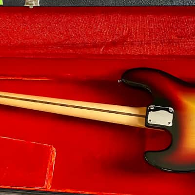 Fender jazz bass 1972 - 3 tone sunburst image 2