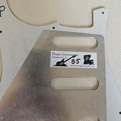 Fender Stratocaster Aged Relic 3 ply Pickguard Parchment 62 59-62 image 7