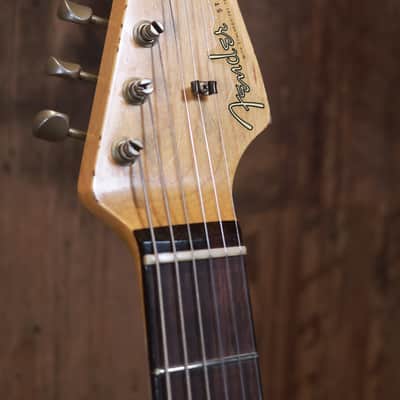 Fender Custom Shop '64 Reissue Stratocaster Journeyman Relic - Daphne Blue image 4