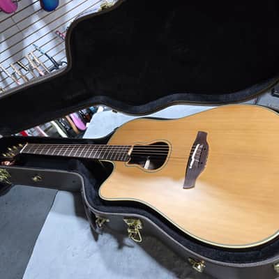 Takamine GB7C Garth Brooks Signature Left-handed Acoustic-electric Guitar - Natural w/OHSC & PLEK*D #822 image 14