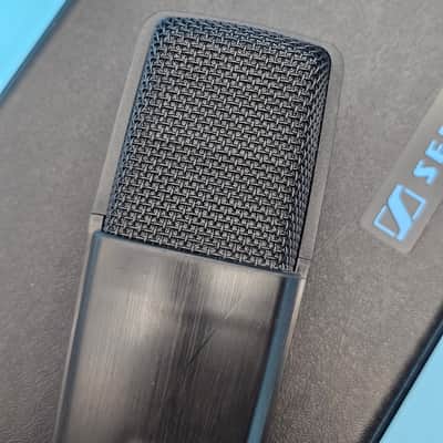 ☆Sennheiser MD 421 II Cardioid Dynamic Microphone w/ Mic Clip & Case image 15