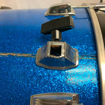 Vintage Ludwig Blue Sparkle Bass Drum 14" X 22" Olive Badge Series image 5