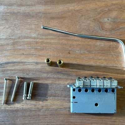 Fender Floyd Rose Stratocaster Locking Tremolo Bridge for USA Strat Plus , Deluxe, Ultra image 2