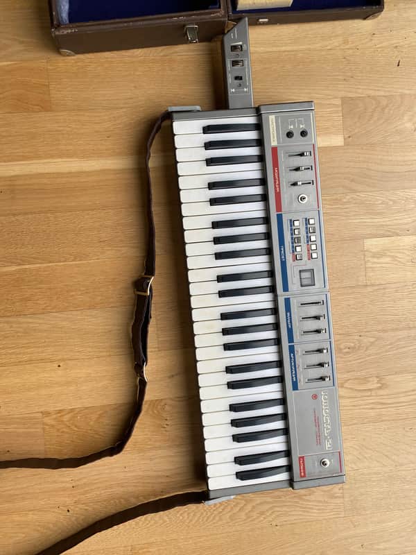 Junost 21 vintage synth USRR soviet kaytar image 1