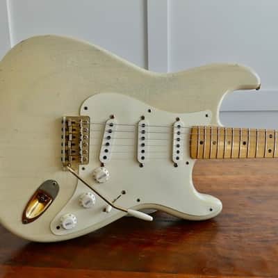 Fender Custom Shop '56 Mary Kay Stratocaster Relic image 14