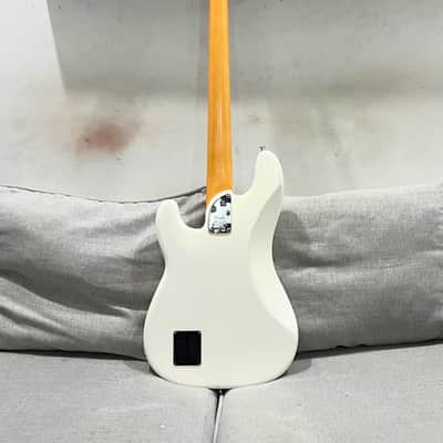 Fender Fender Precision Ultra Bass 2022 image 4