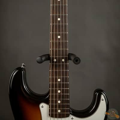 Fender Stratocaster Standard 1990s - 3-Tone Sunburst image 3