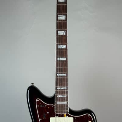 2024 Fender American Vintage ii '66 Reissue Jazzmaster Sunburst image 3