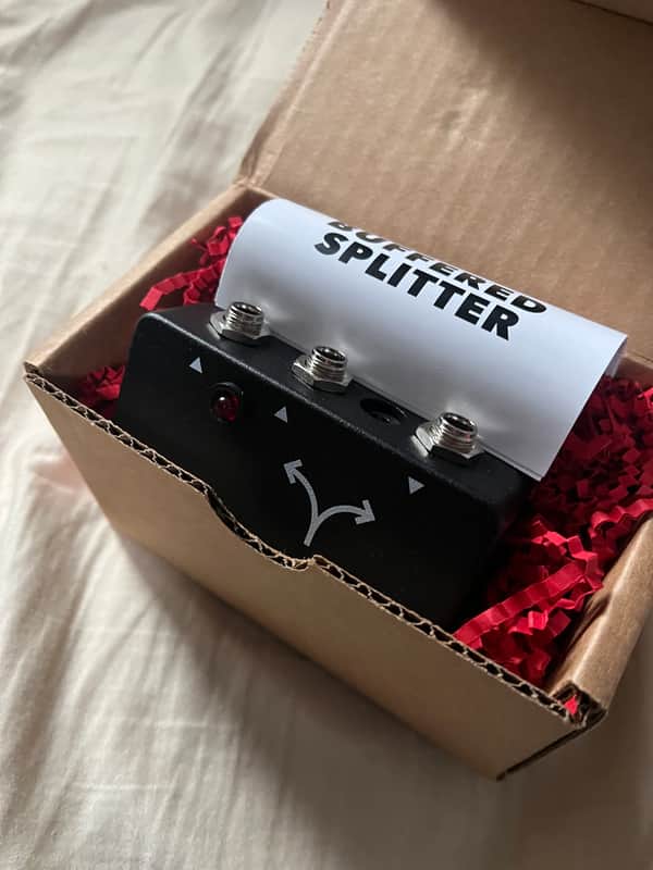 JHS Buffered Splitter V2 2018 - Present - Black