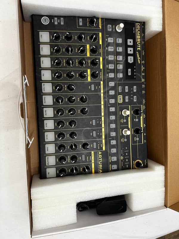 Arturia DrumBrute Creation 2018 - 2020 - Black image 1