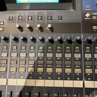 Yamaha 02r96 Version 2 Digital Mixing Console - 2004 - Grey image 6