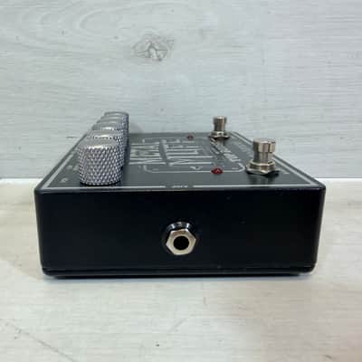 Electro-Harmonix Metal Muff with Top Boost Distortion Pedal – Full Size 2006-Present image 5