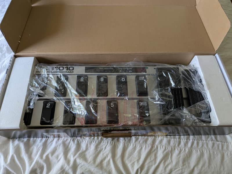 Behringer FCB1010 MIDI Foot Controller 2010s - Standard image 1
