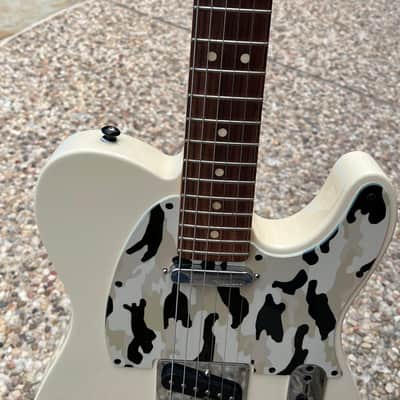 Fender TELECASTER 2020’s - Yellow / Combat image 4