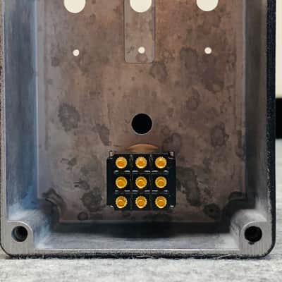 DeMont/Guyatone Premium 3PDT Soft Click Latched Footswitch image 6