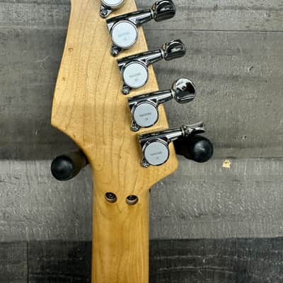 1989 Fernandes FST-85 