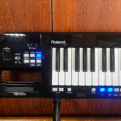 Roland Lucina AX-09 37-Key Keytar Synthesizer Black w/ box image 2