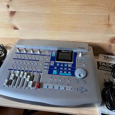 TASCAM Digital Portastudio 788 8-Track Digital Recorder 2000s - Silver image 2
