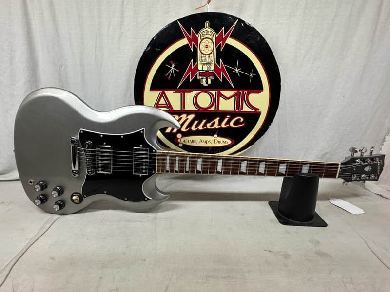 Gibson SG Standard Guitar 2023 - Silver Mist