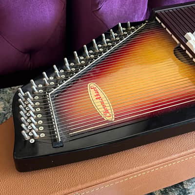Samick "Chromaharp" Autoharp with Case image 4