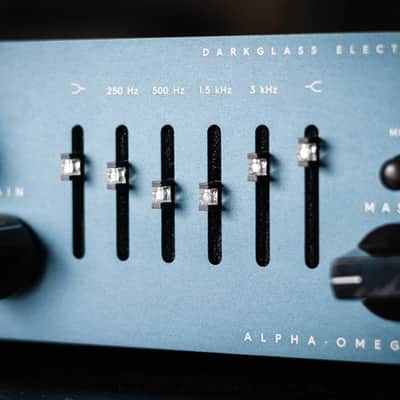 Darkglass Alpha Omega 900W Bass Amplifier image 3