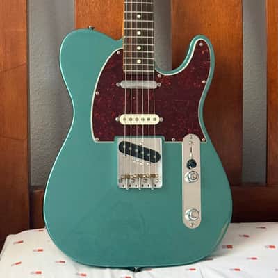 Fender American Professional Classic Hotshot Telecaster 2025 - Present - Faded Sherwood Green Metallic - INCLUDES HARD CASE image 2