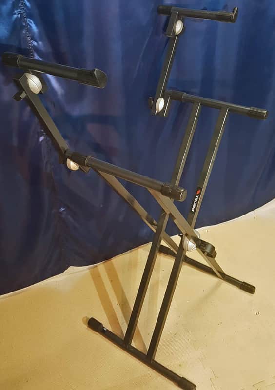 PROEL Dual height folding keyboard stand 2010's image 1