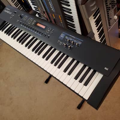 MUST SEE!!! ROLAND JUNO D FULLY INSPECTED SERVICED AND IN AMAZING CONDITION! image 4