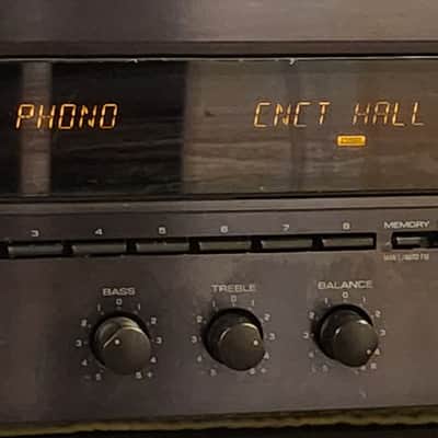Yamaha's Yamaha RX-V595  5.1-channel Natural Sound AV receiver 90s  - Black image 2