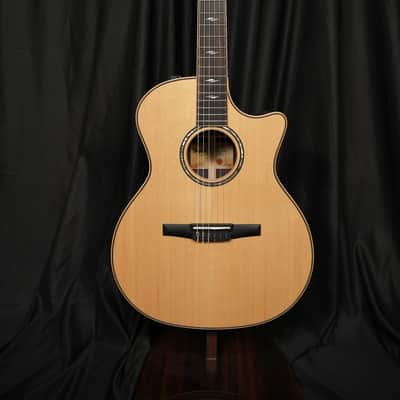Taylor 814ce-N 2026 - Natural image 1