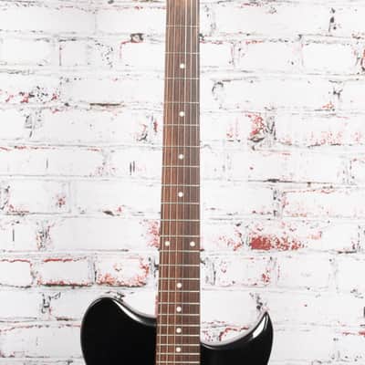 Washburn WI14 Double-Cut Electric Guitar, Black x7011 (USED) image 3